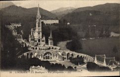 POSTAL de la VENDIMIA pesada la visión desde la basílica antedicha