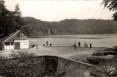 MODERN CARD Picturesque Auvergne And Tourist Lake Pavin the maisonnette of the sinner and the lake