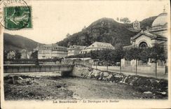 VINTAGE POSTCARD Bourboule the Dordogne And the Rock