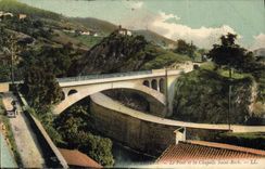 VINTAGE POSTCARD Thiers the Bridge And La Chapelle Holy Roch