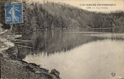 VINTAGE POSTCARD Picturesque Auvergne the Lake Pavin