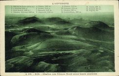 CPA L'Auvergne Chaine des Domes Nord avec leurs crateres 