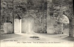 CPA Aigues Mortes Tour De Constance La salle des chevaliers