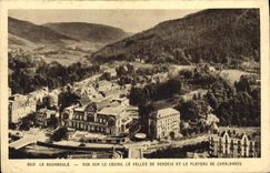 CPA La Bourboule Vue Sur Le Casino La Vallee De Vendeix et le plateau de Charlannes