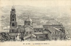 VINTAGE POSTCARD Puy the Cathedral Seen Side
