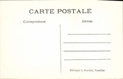 VINTAGE POSTCARD Chantilly the Castle And the Great Degree