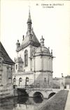 VINTAGE POSTCARD Castle Of Chantilly La Chapelle