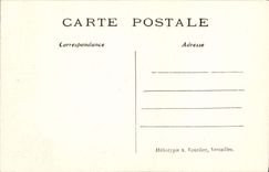 VINTAGE POSTCARD Castle Of Chantilly Terrace And Grid Of Honor