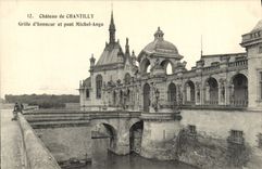 VINTAGE POSTCARD Castle Of Chantilly Roasts Honor And Bridge Michel Ange