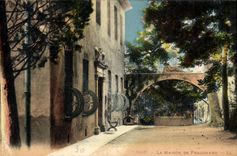 VINTAGE POSTCARD Fatty the House De Fragonard