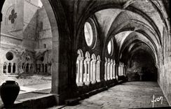 CPM Abbaye De Fontfroide Narbonne Cloitre Et Chevet De l'Eglise