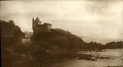 VINTAGE POSTCARD Biarritz the Belza villa