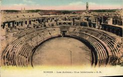 CPA Nimes Les Arenes Vue Interieur