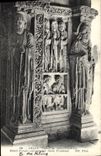 CPA Arles Cloitre De Saint Trophime Detail d'angle representant Saint Trophime