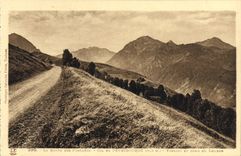 CPA Route des Pyrenees Col de Peyresourde Versant et fond du Louron