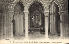 CPA Monastere de Sainte Marie de la Pierre qui Vire L'eglise