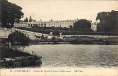 CPA Versailles Palais du Grand Trianon Cote Ouest