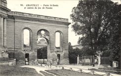 La POSTAL Chantilly de la VENDIMIA lleva St Denis y entrada del juego de la palma