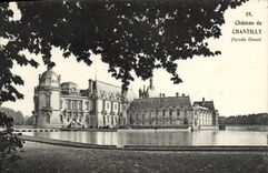 CPA Chateau de Chantilly Facade ouest