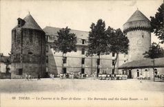 VINTAGE POSTCARD Tours the barracks and the tower of Own way militaria