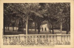 VINTAGE POSTCARD Valleys les Bains Park of the Dominique Source