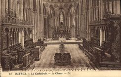 CPA Bayeux La cathedrale Le choeur