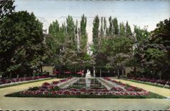 POSTAL MODERNA jardín de Bourges del lavabo cercano de Fichaux a la barra del nymphea y del refresco
