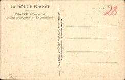 CPA Interieur de la Cathedrale de Chartres Le deambulatoire