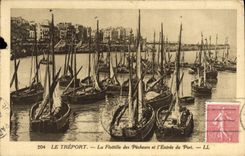 VINTAGE POSTCARD Boat of sin Treport the flotilla of the sinners and the entry of the port