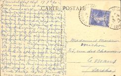 El barco de la POSTAL de la VENDIMIA del pecado de Pornic entró del puerto