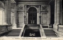 CPA Monnaies Paris Hotel des Monnaies Le grand escalier 