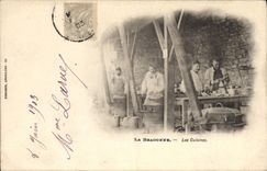 CPA Militaria La Braconne Les cuisines