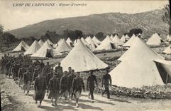 VINTAGE POSTCARD Militaria Camp of Carpiagne Return of exercise