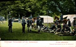 CPA Militaria Armee allemande Transport des blesses au lieu de pansement