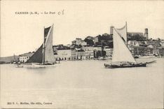 VINTAGE POSTCARD Boat of Cannes sin the port