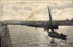 VINTAGE POSTCARD Boat of sin Cherbourg Barque of sin returning in the piers Night effect