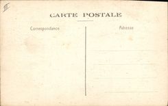 VINTAGE POSTCARD Paris Mint Main courtyard