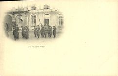 CPA Militaria Le drapeau