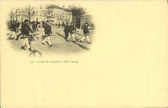 VINTAGE POSTCARD Militaria Easing with the weapon