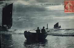 CPA Bateau de peche L'attente de la maree