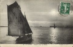 VINTAGE POSTCARD Boat of sin Le Havre Departure for the sin