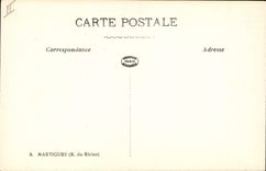 VINTAGE POSTCARD Boat of Martigues sin