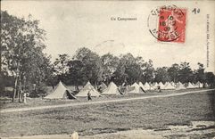 VINTAGE POSTCARD Militaria a camping