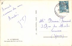 VINTAGE POSTCARD Boat of sin Treport quays of the wearing of sin