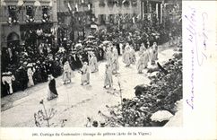 CPA Cortege du centenaire Groupe de pretres Acte de la Vigne