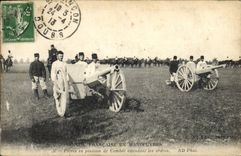 VINTAGE POSTCARD Militaria Operations Parts in position of combat awaiting the orders