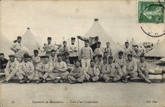 VINTAGE POSTCARD Militaria Infantry in operations Corner of a camping