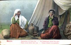 VINTAGE POSTCARD Morocco Of the gipsies in front of their tent
