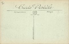 CPA Bateau de Peche Le Havre L'anse des pilotes le Musee et la rue de Paris 