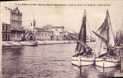 VINTAGE POSTCARD Fishing Vessel Grau of King Vue of the port and the quay Right Bank
